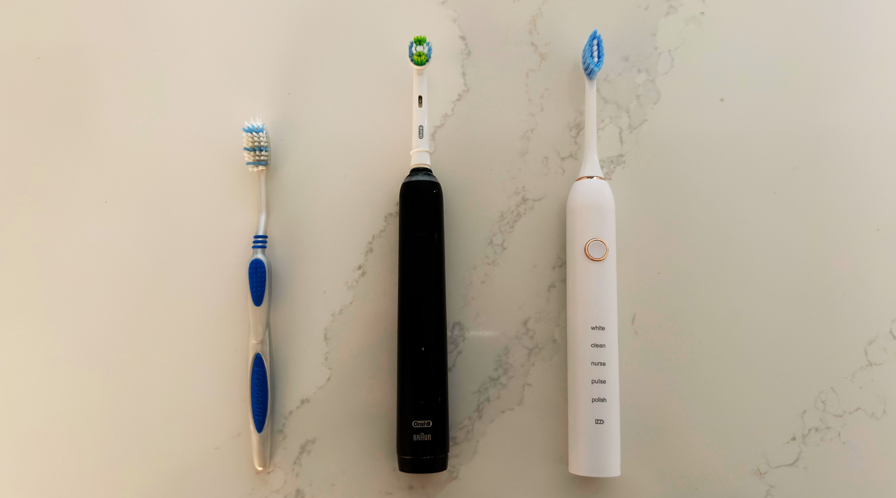 Miten valita hammasharja? (3 vaihtoehtoa)